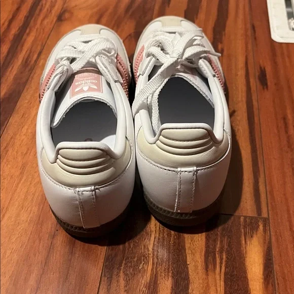 Adidas Women's White and Pink Sambas Sneakers - Picture 3 of 4